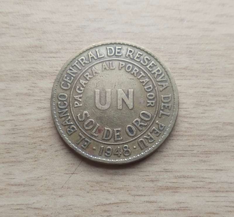 Peru 1948 UN SOL DE ORO. Beautiful coin.