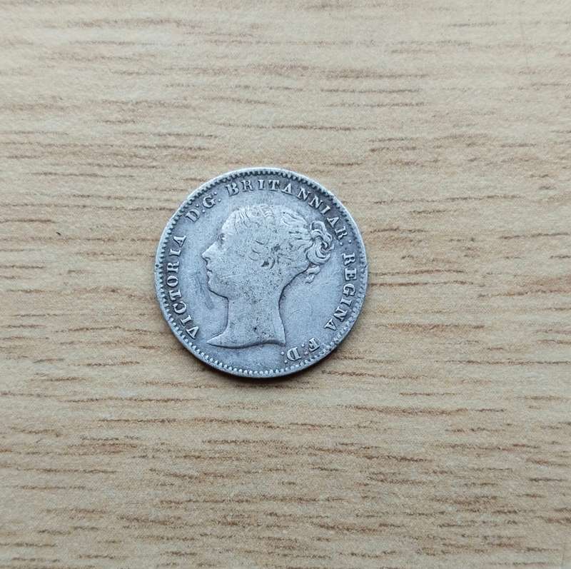 Great Britain Queen Victoria 1861 Silver Threepence.