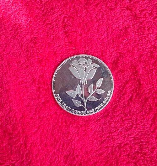 1 x English rose fine silver bullion one troy oz.