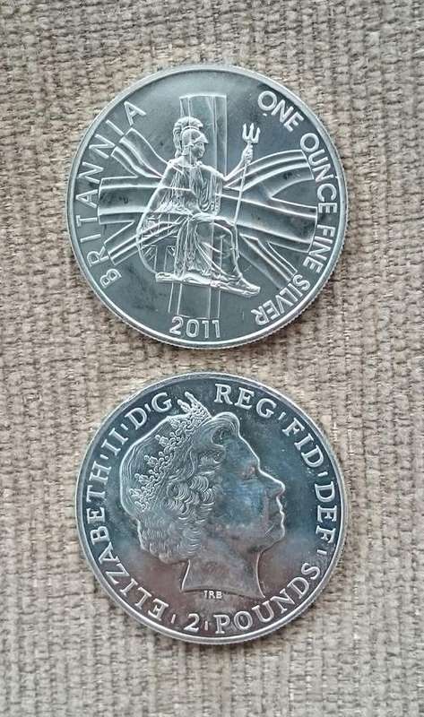 2011 x 2 one oz fine silver English brittannias