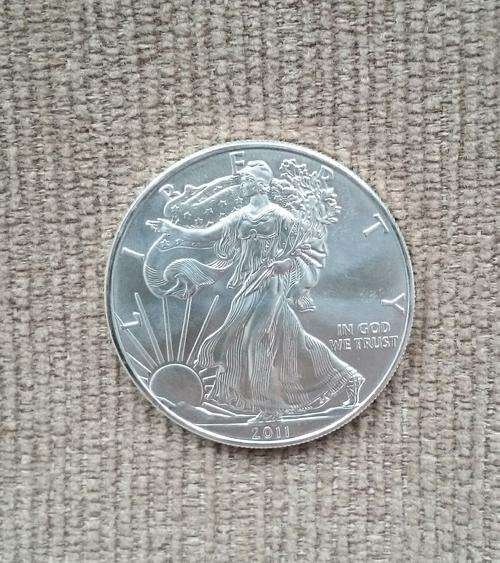 2011  one oz fine silver American Eagle