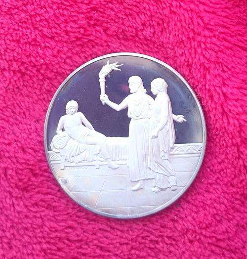 40.03 grams of sterling silver. chaucer and the canterbury tales medallions no 36 of 36.