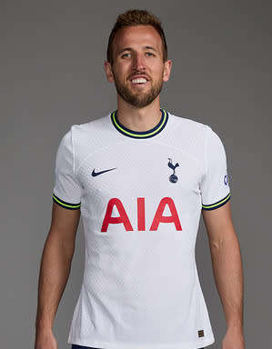 Tottenham Hotspur 23 HOME KIT