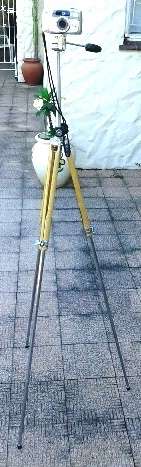 VINTAGE CAMERA TRIPOD