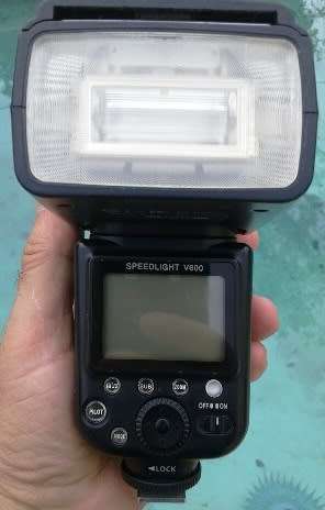 VOELOON SPEEDLIGHT  LIGHT  ( FOR CANON )