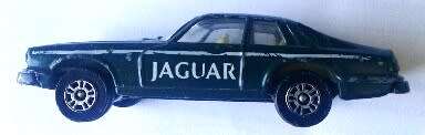 JAGUAR    (CORGI TOYS MADE IN BRITAIN)