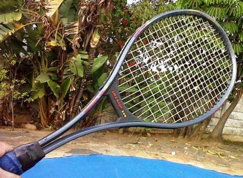 DUNLOP J.M.ENROE 660 TENNIS RACQUET (POWER SERIES)