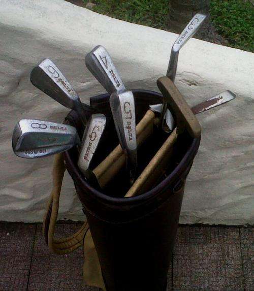 GOLF CLUBS MARK 4,   3,4,5,6,8,9 ,SW + PUTTER + BAG