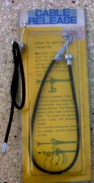 VINTAGE FILM CAMERAS 2X CABLE RELEASE