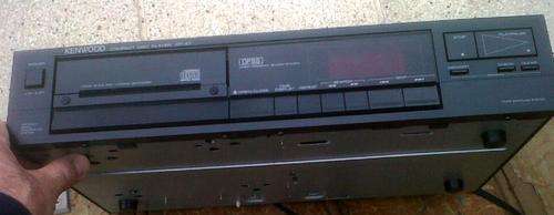 VINTAGE KENWOOD CD PLAYER DP-47  (WORKING)