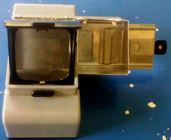 VINTAGE   SLIDE VIEWER ( DAYBRITE)