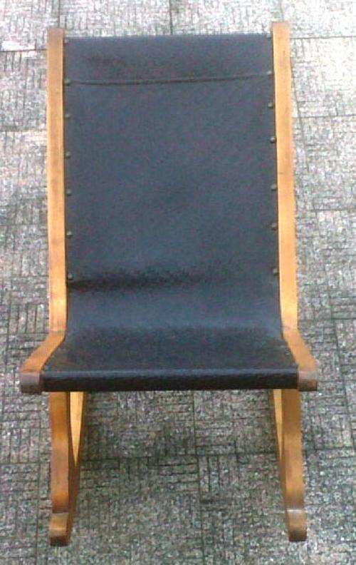 ROCKING FOOT STOOL