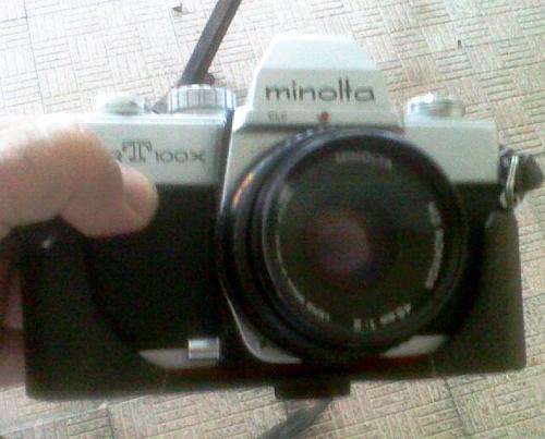VINTAGE MINOLTA  SR  T 100X CAMERA