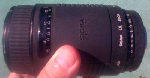SIGMA DL ZOOM 75-300 mm  FOR SONY / MINOLTA DIGITAL CAMERAS