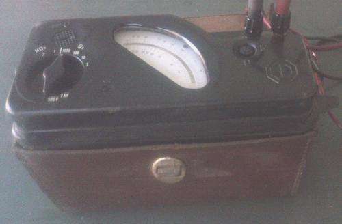 ANTIQUE HAND CRANK METER  (MADE IN GERMANY)