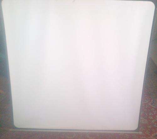 VINTAGE  PROJECTOR  SCREEN 1.250 METER