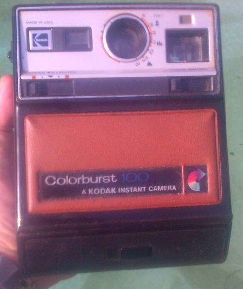 Vintage KODAK  INSTANT COLORBURST Camera