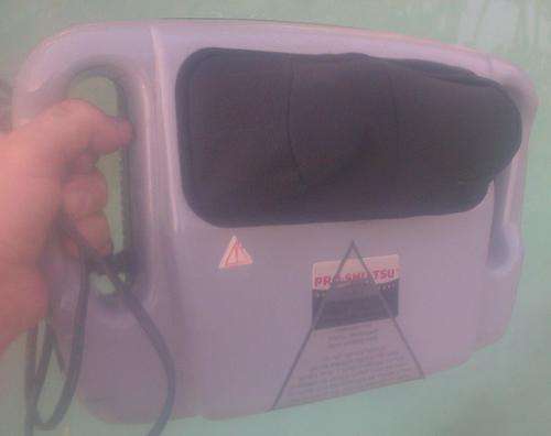 MASSAGER  PRO-SHIATSU  ( WORKS WELL)