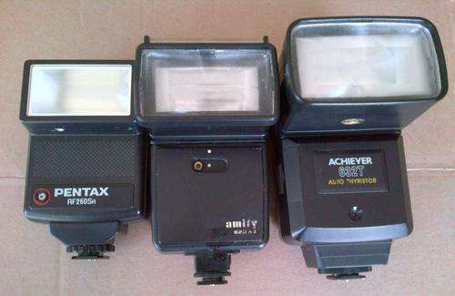 PENTAX +AMITY+ACHIEVER  CAMERA FLASH'S