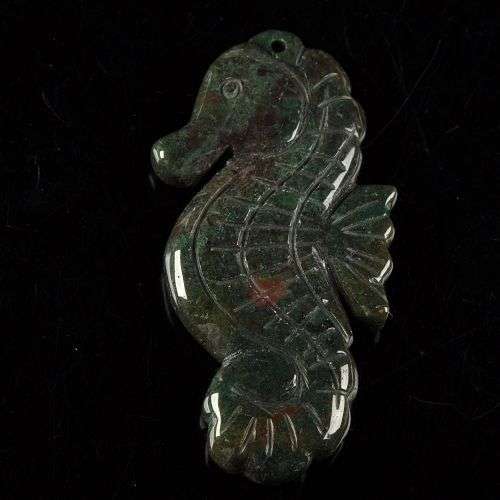 Indian agate seahorse carved pendant