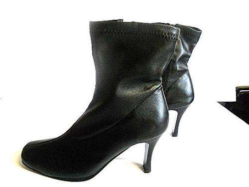 VERY SEXY Black ankle boots with heel - size 4
