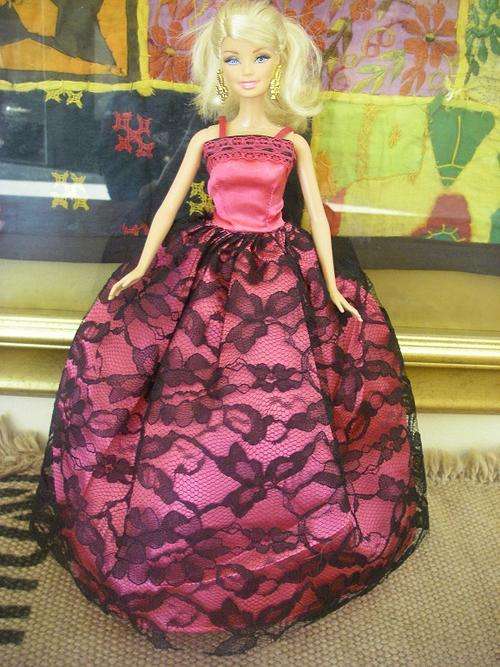 Barbie doll party dress ball gown elegant rich deep pink satin with black lace overlay -gorgeous