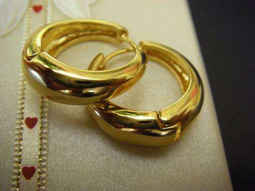 9ct Yellow Gold Filled Women's Medium Sized Hoop Earrings - 2cm diameter
