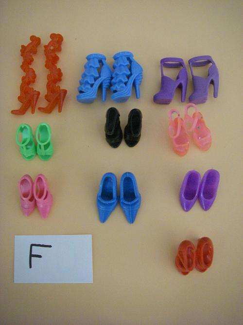 SALE!! Auctioned at cost!!  Barbie doll shoes and boots, strappy ankle high heels (10 pairs) MIX F