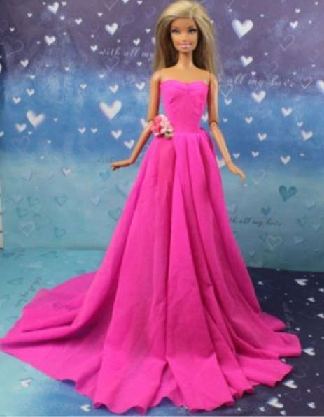 Stunning bright Pink Beautiful Barbie Princess Fairy dress, 100 % flair. flowing