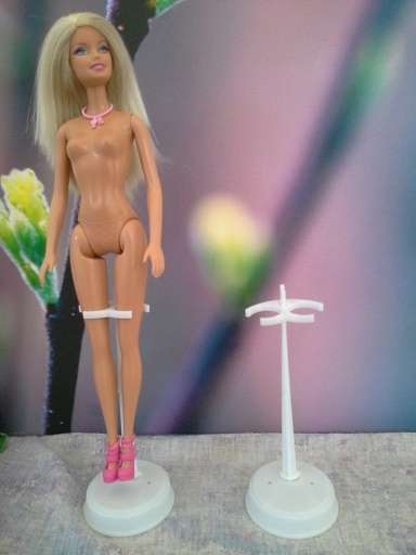 White plastic thigh Barbie doll stands