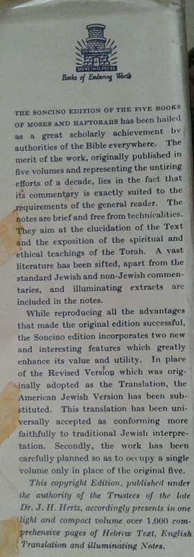 The Soucino Edition of the Pentateuch & Haftorahs, Hebrew Text, English Translation by Herte