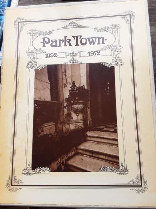 Park Town 1892-1972 A Social and Pictorial History by Helen Aron Limited Edition nbr 1039