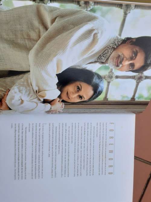 To Be or Not to Be Amitabh Bachchan by Khalid Mohamed ***Signed by Backhchan***