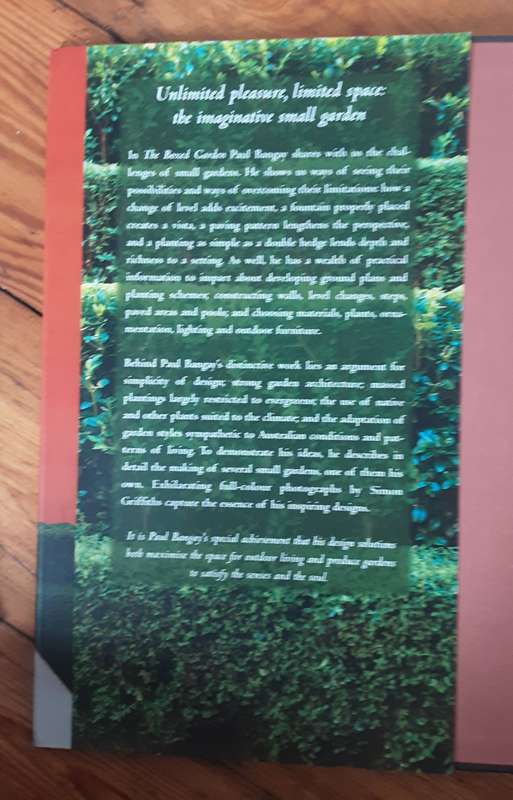 The Boxed Garden Designs for Small Spaces by Paul Bangay