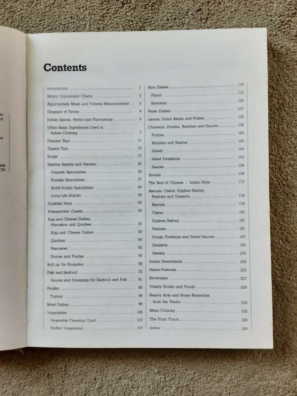 Indian Cooking The Easy Way by Ramola Makan **Signed Copy **