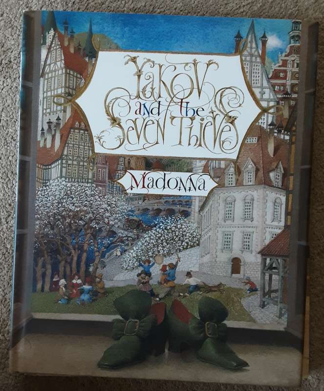 5 hardcover books  Childrens collection by author/singer Madonna