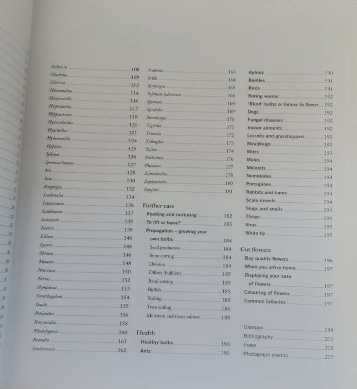 The Bulb Book, A South African Gardeners Guide by Charles Barnhoorn