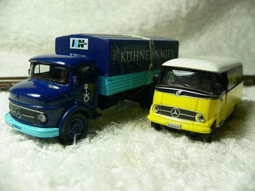 HO scale Schuco delivery van pack.