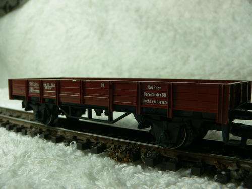 Marklin HO scale flat wagon. New but unboxed.