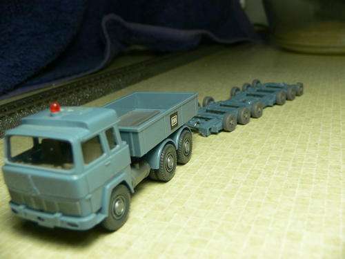 HO scale Magirus Deutz abnormal vehicle with multiaxle lowbed.