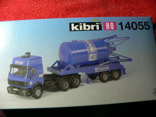 HO scale Kibri 14055 Mercedes Benz hightop Powerliner with silo. Clearance price!!!!!