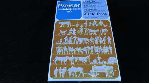 Preiser HO In the country megaset.