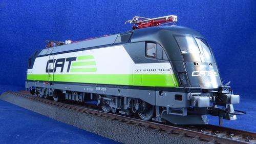 Roco HO 62450 1116 CAT Taurus. DCC ready. 2 rail
