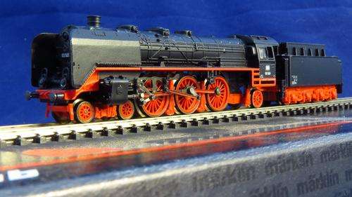 Marklin Z scale 88855 BR 03 steam locomotive