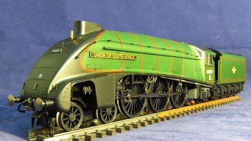 Hornby R2909 Class A4 Union of South Africa. DCC digital. No 977 0f 1000 produced