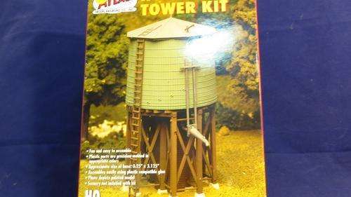 Atlas HO 703 water tower kit