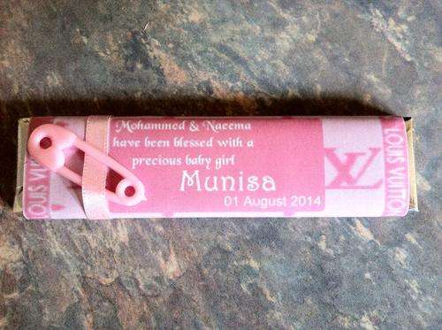 PERSONALISED CHOCOLATE for BABY ANNOUNCEMENT for GIRL (15g)