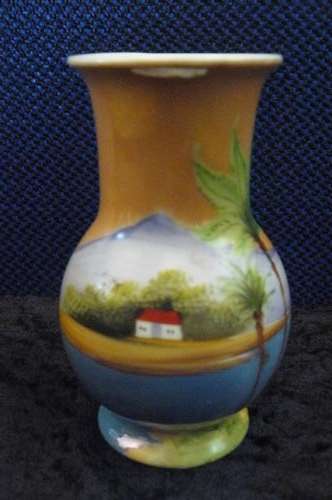 HAND PAINTED NORITAKE PORCELAIN VASE