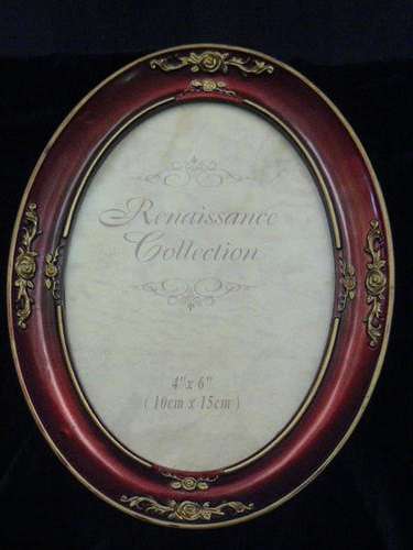 COLLECTABLE FRAME