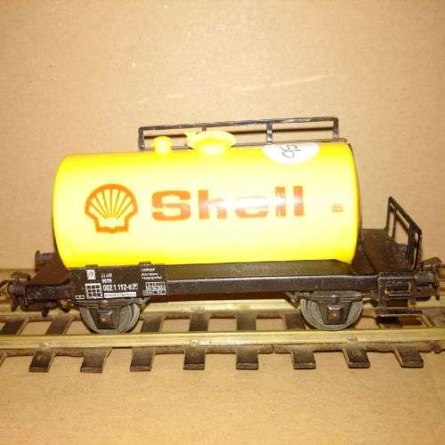 Märklin DB Shell Tank Wagon - HO Scale
